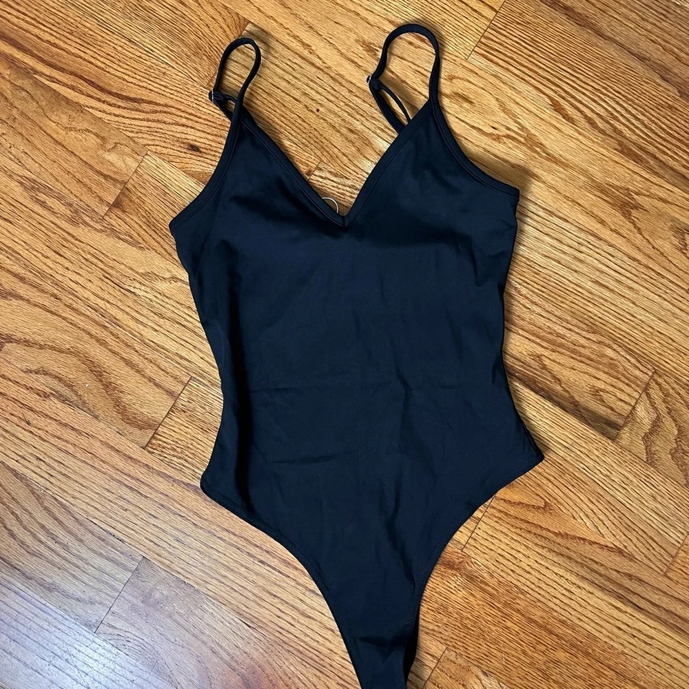 Edikted Women's Black Bodysuit NWT - Picture 2 of 5